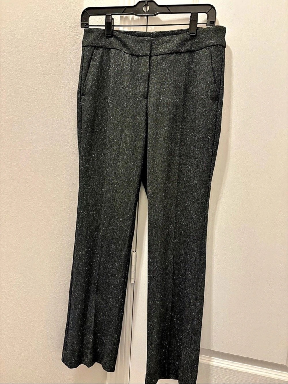 Ann Taylor Factory Sparkle Straight Leg Pants in Black Size 2P Like New